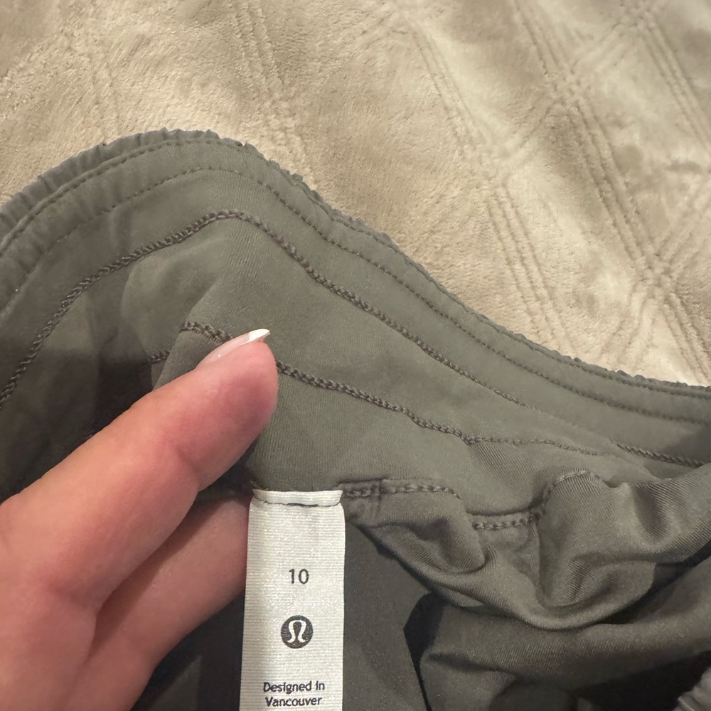 Lululemon Olive Green 5 Inch lined track shorts!